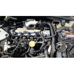 renault laguna ii grandtour (kg0) del año 2004