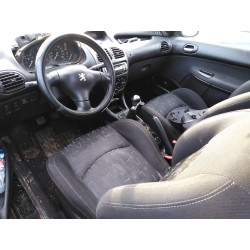 peugeot 206 berlina del año 2001