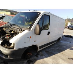 peugeot boxer caja cerrada (rs2850)(290/330)(´02) del año 2003