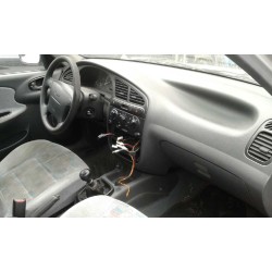 daewoo lanos del año 1999