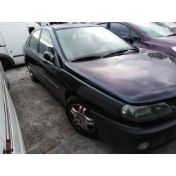renault laguna (b56) del año 2000