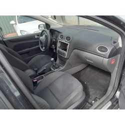 ford focus berlina (cap) del año 2005