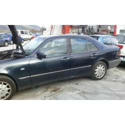 mercedes clase e (w210) berlina diesel del año 1998