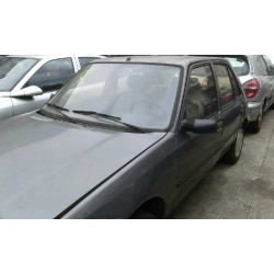 peugeot 205 berlina del año 1989