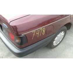 ford sierra berlina del año 1990
