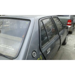 peugeot 205 berlina del año 1989