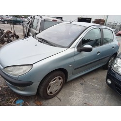 peugeot 206 berlina del año 2002
