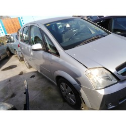 opel meriva del año 2004