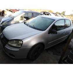 volkswagen golf v berlina (1k1) del año 2004