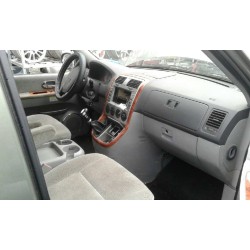 kia carnival ii del año 2005