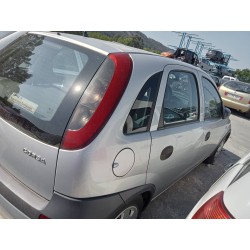 opel corsa c del año 2002