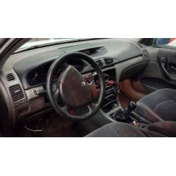 renault laguna ii grandtour (kg0) del año 2001