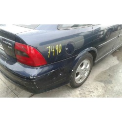 opel vectra b berlina del año 2000