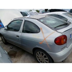 renault megane i coupe fase 2 (da..) del año 2001