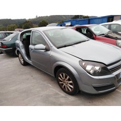 opel astra h berlina del año 2005