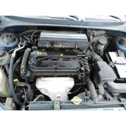 kia rio del año 2001