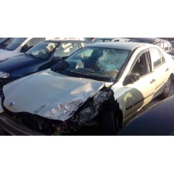 renault laguna ii (bg0) del año 2004