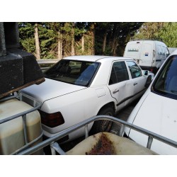 mercedes clase e (w124) berlina del año 1987