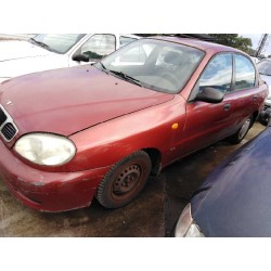 daewoo lanos del año 2001