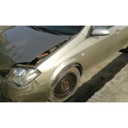 nissan primera berlina (p12) del año 2003