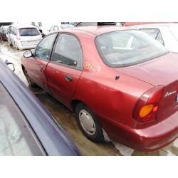 daewoo lanos del año 2001