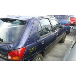ford fiesta berlina (dx) del año 2002
