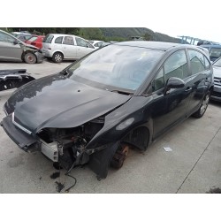 citroen c4 berlina del año 2006