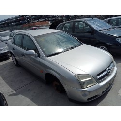 opel vectra c berlina del año 2003
