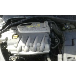 renault laguna ii (bg0) del año 2002