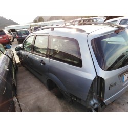 ford focus turnier (cak) del año 2004
