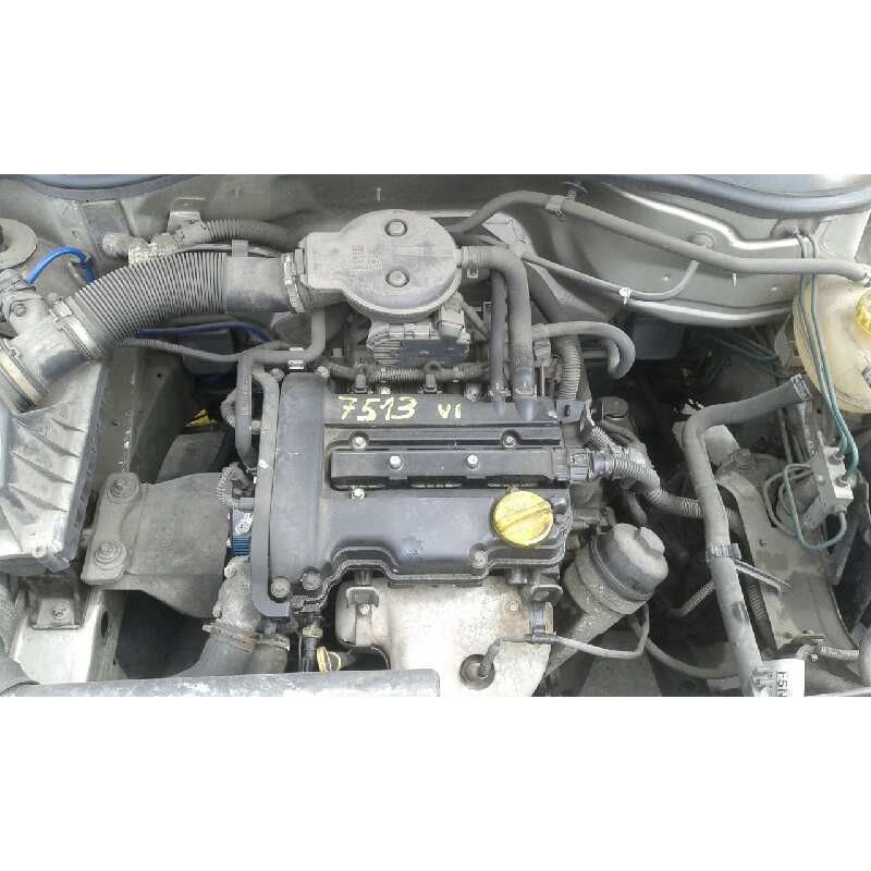 opel corsa c del año 2002
