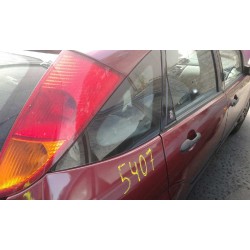 ford focus berlina (cak) del año 1998