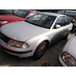 volkswagen passat berlina (3b2) del año 2000