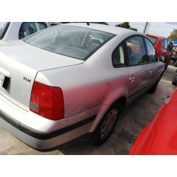 volkswagen passat berlina (3b2) del año 2000