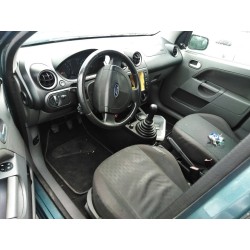 ford fiesta (cbk) del año 2002