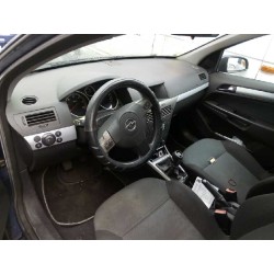 opel astra h berlina del año 2005