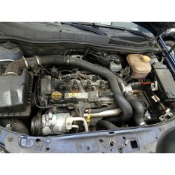 opel astra h berlina del año 2005