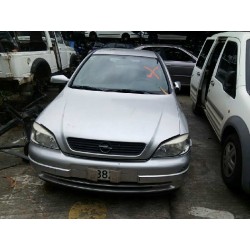 opel astra g berlina del año 1998