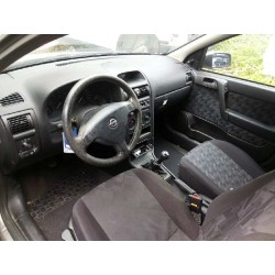 opel astra g berlina del año 1998