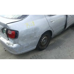 nissan primera berlina (p11) del año 1999