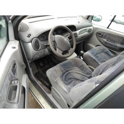 renault scenic (ja..) del año 2001