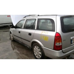 opel astra g caravan del año 2000