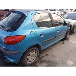 peugeot 206 berlina del año 1999