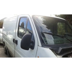 peugeot boxer caja cerr. acristalada (rs2850)(290/330)(´02) del año 2004