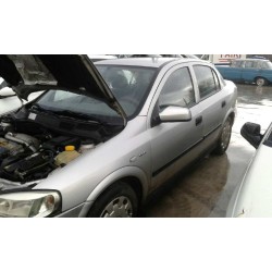 opel astra g berlina del año 2001