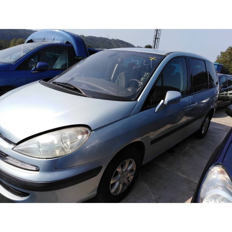 peugeot 807 del año 2003