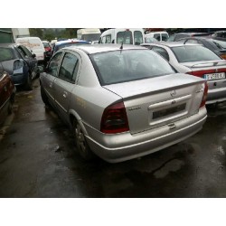 opel astra g berlina del año 2003