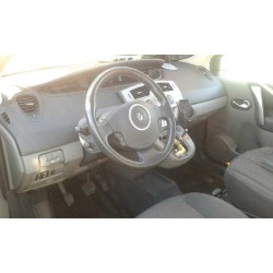 renault scenic ii del año 1950