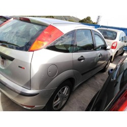 ford focus berlina (cak) del año 2004