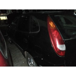 nissan almera tino (v10m) del año 2002